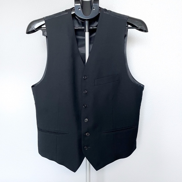 Basic Gear Men's Vest Suit, 3 pcs Black, 38R Jacket and 32"x28" Trousers - Picture 7 of 16